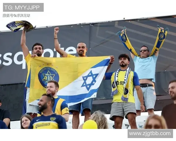 足球明星隐私遭侵犯引发热议球迷与媒体的道德界限何在